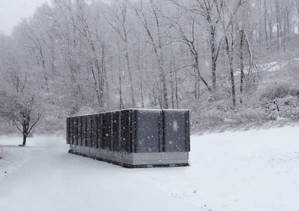 Bloom Energy Server during a snow storm