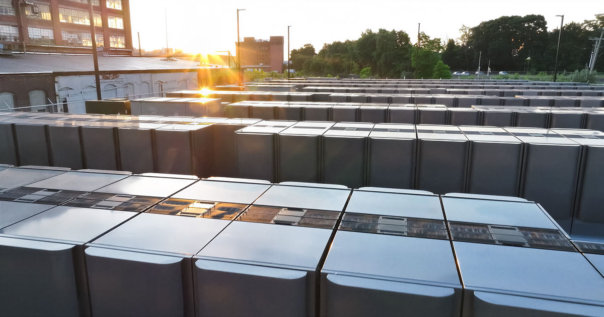 Bloom Energy Servers at sunset
